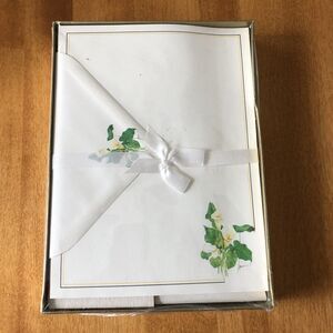 VINTAGE NEW Montag "Exotic Florals" Calla Lily Flower Stationery Set 18-Count